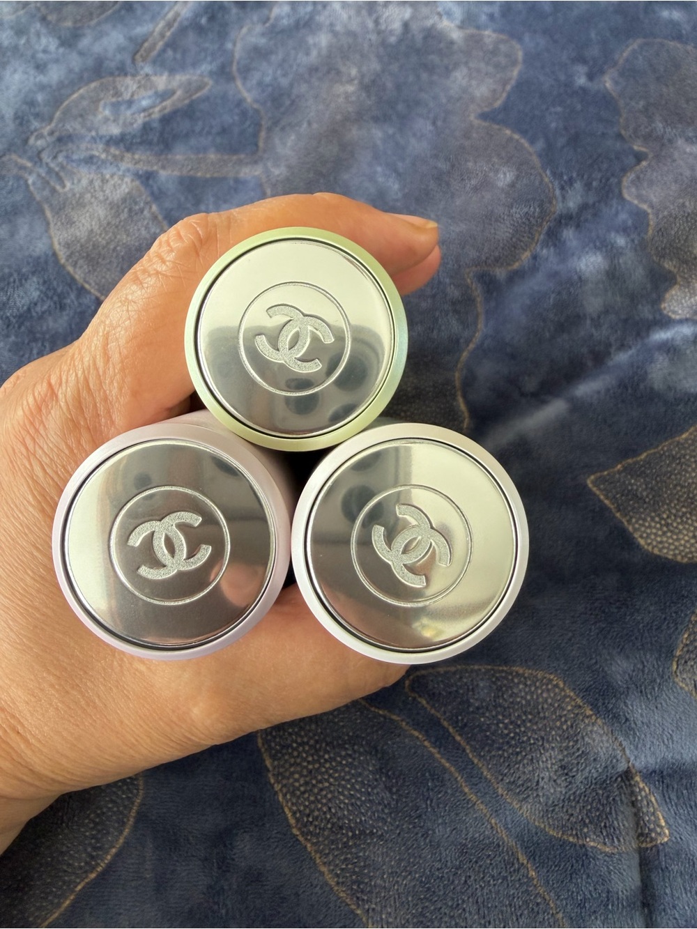100% GuranteedAuthentic CHANEL Chance Trio Rollerballs — Pink, Pearl, Mint Green - Picture 5 of 15